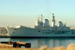 HMS Ark Royal, River Tyne