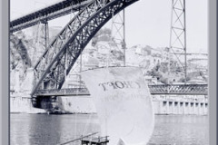 Sanddancers on Holiday, Oporto Bridge Portugal